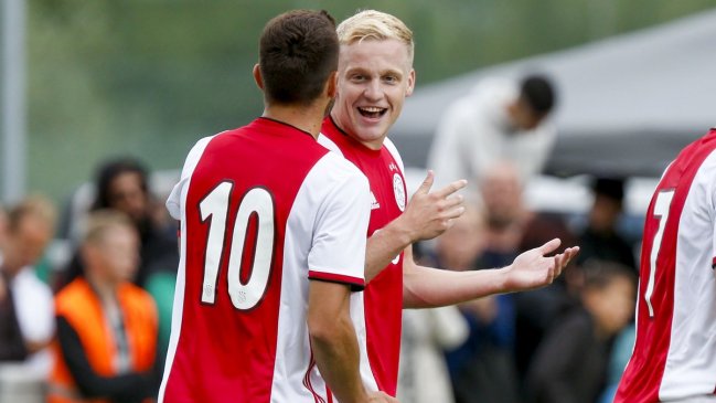 Ajax sacó nota positiva en ensayo de pretemporada al tumbar a Basaksehir