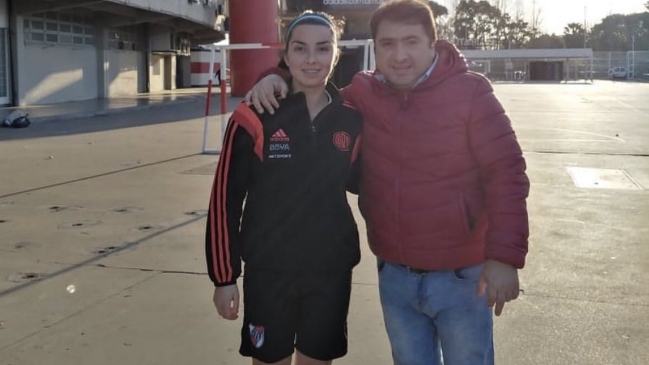 Chilena Camila Pavez tras firmar contrato en River Plate: Mi objetivo es ser goleadora en Argentina