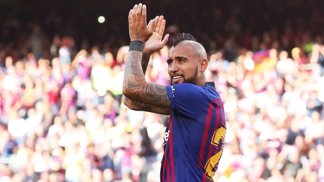 La dura competencia que tendrá Arturo Vidal para sostener su titularidad en FC Barcelona