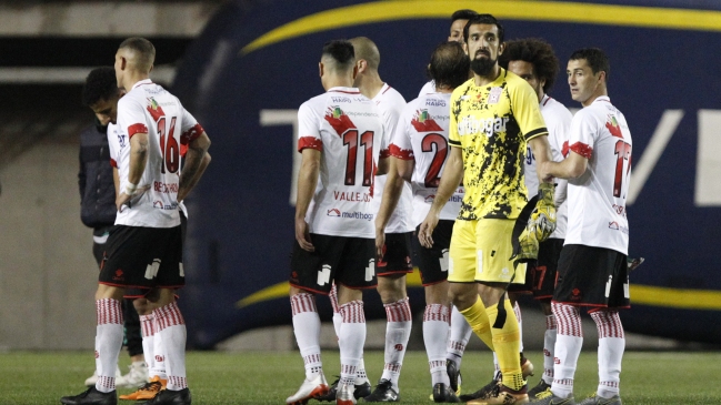 “Nos sentimos perjudicados”: El difícil escenario de los clubes chilenos para encontrar refuerzos