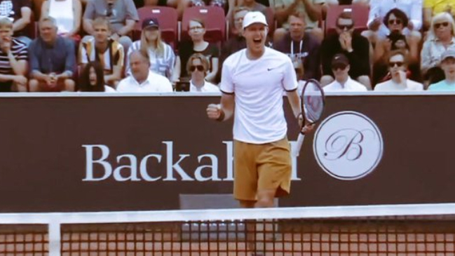 Jarry logró un contundente triunfo sobre Chardy y avanzó a su segunda semifinal del año en Bastad