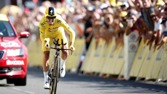 Julien Alaphilippe se afianzó como líder del Tour ganando en la contrarreloj