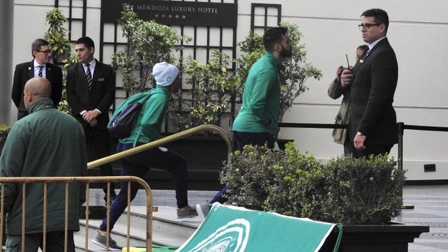 Palmeiras vivió “vuelo del terror” en su viaje a Mendoza