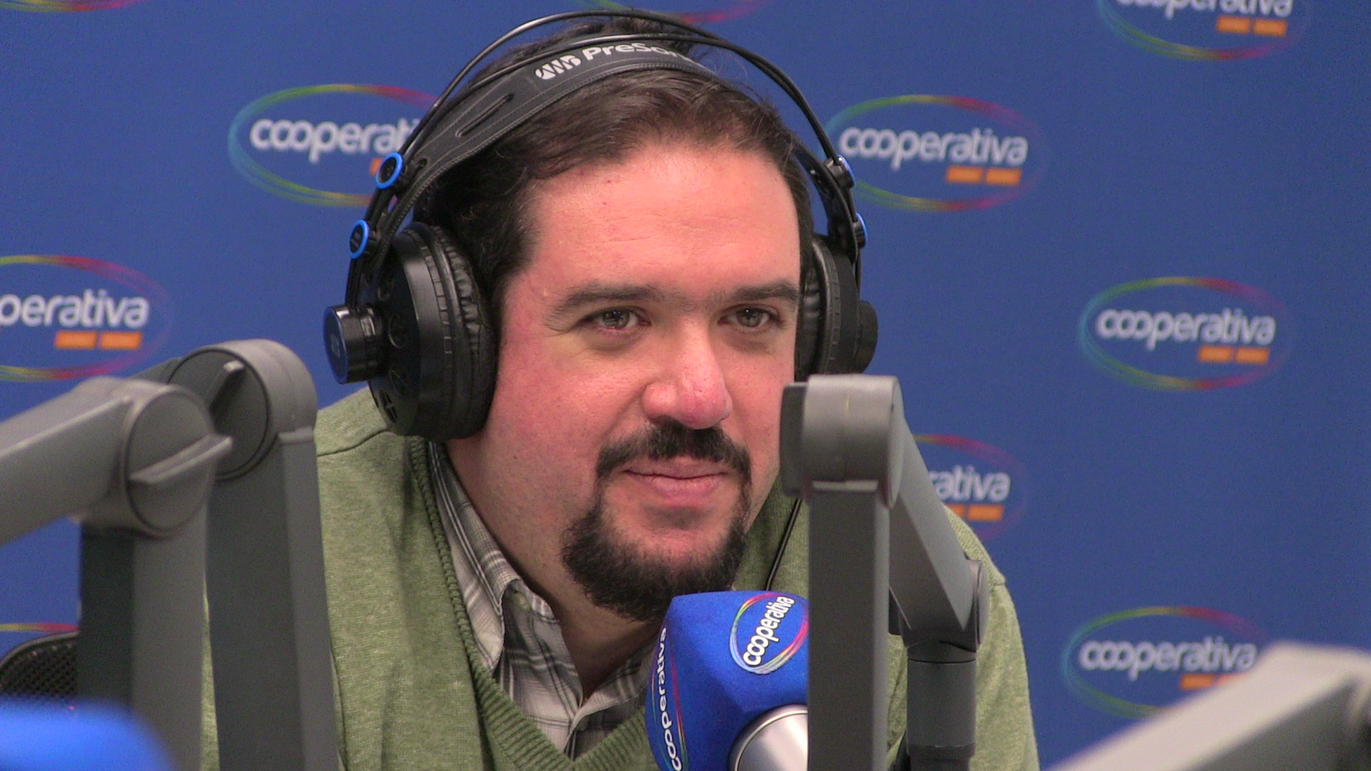 Al Aire Libre conversó con Johnny Herrera