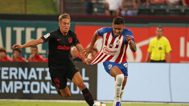 Atlético de Madrid tuvo que recurrir a los penales para vencer a Chivas