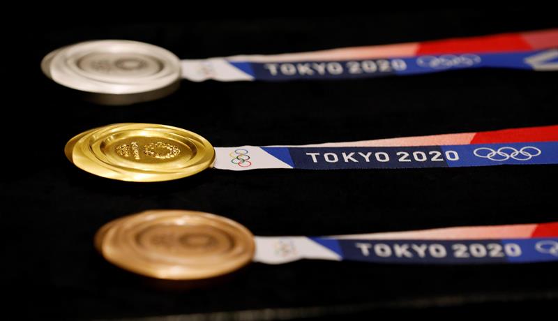 Tokio 2020 presentó diseños de las medallas fabricadas con material reciclado