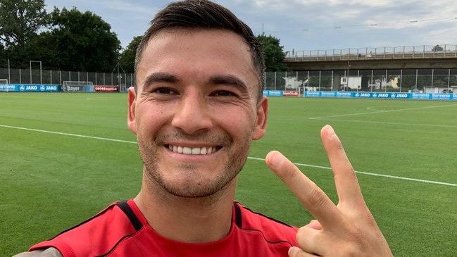 La alegría de Charles Aránguiz tras volver a los entrenamientos con Bayer Leverkusen
