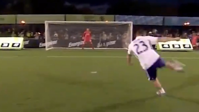 Wayne Rooney se lució con un golazo de volea en el reto de habilidades de la MLS