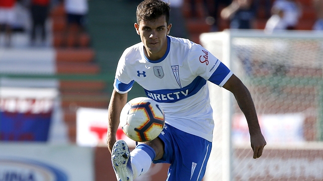 Universidad Católica sufrió baja de Ignacio Saavedra por lesión en su rodilla