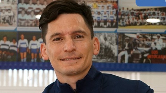 Alfonso Parot y Francisco Silva firmaron contrato como nuevos refuerzos de Universidad Católica