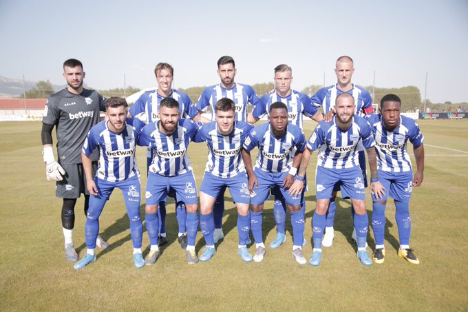 Guillermo Maripán fue titular en victoria de Alavés en amistoso de pretemporada