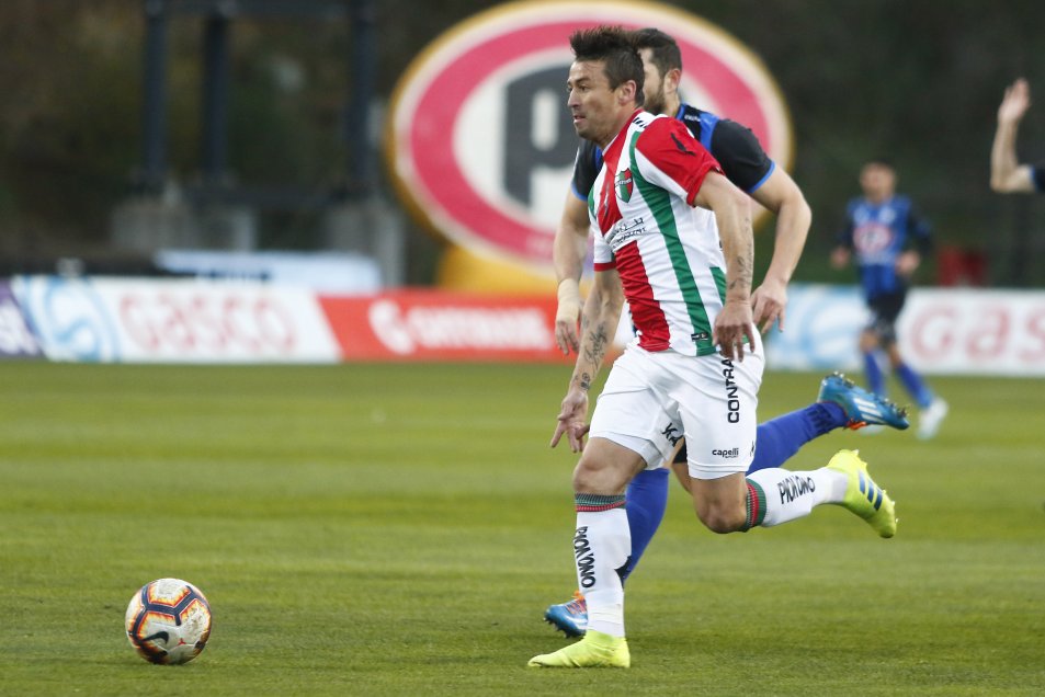 Huachipato volvió a sufrir como local al ser víctima de Palestino