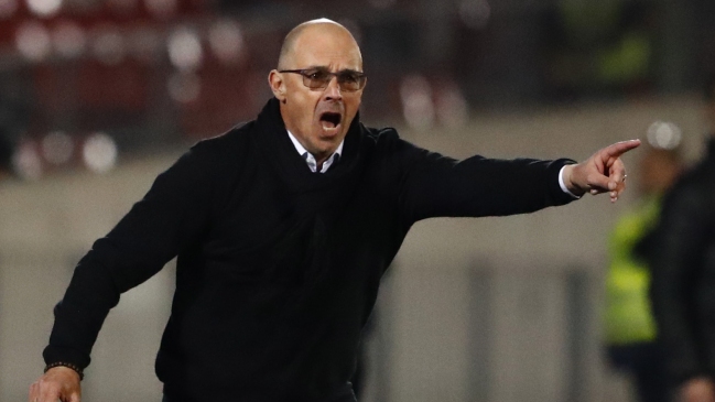 Alfredo Arias: La responsabilidad es toda mía y la gente tiene todo el derecho a pifiarme