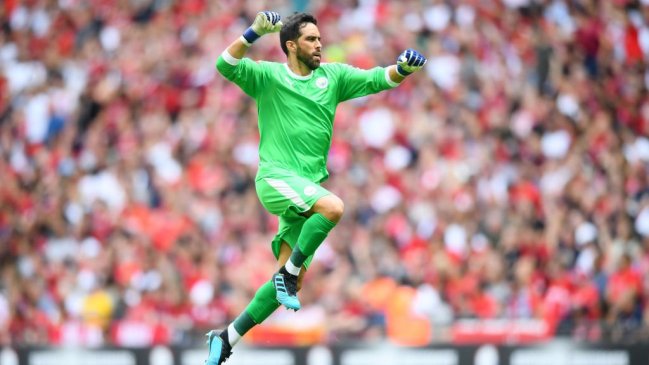 Claudio Bravo fue la pieza clave para Manchester City en la reconquista de la Community Shield