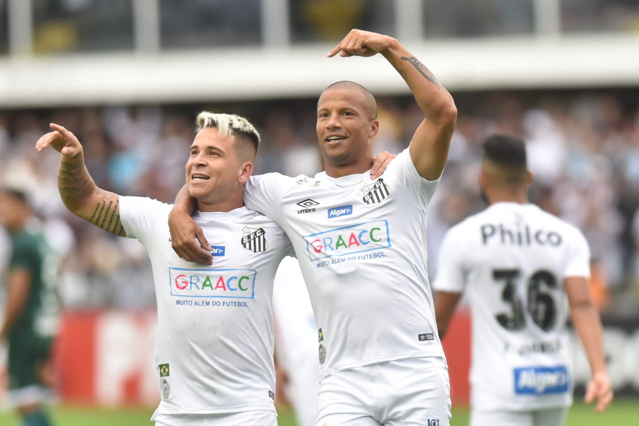 Santos aplastó a Goias con un espectacular show de Yeferson Soteldo