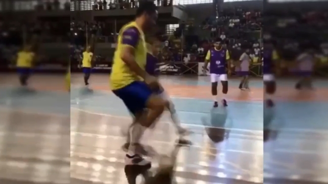 Falcao se lució con ingeniosa jugada y humilló a un rival en futsal