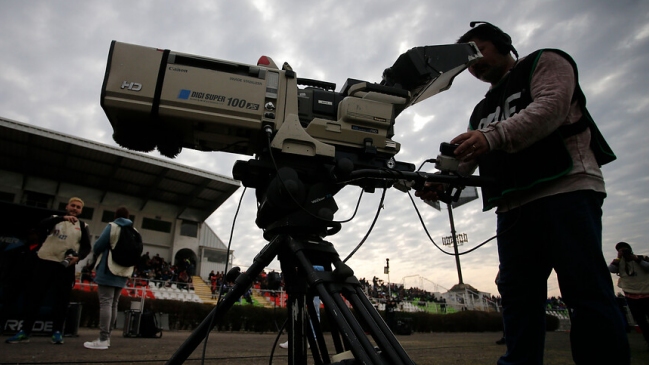 La PDI detuvo a encargados de populares sitios de streaming ilegal de partidos