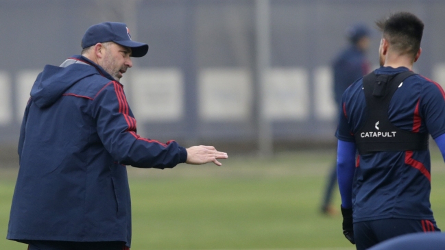 El editorial de Claudio Riquelme: El objetivo de la U no puede ser otro que mantener la categoría