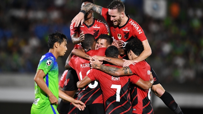 Atlético Paranaense goleó a Shonan y se quedó con la Suruga Bank