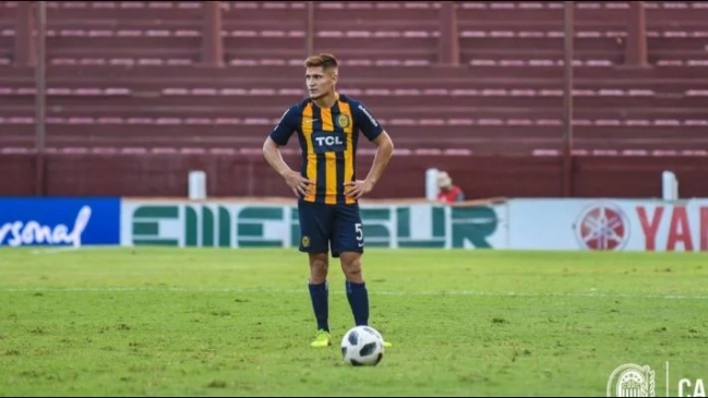 Colo Colo va por el chileno Leonardo Gil