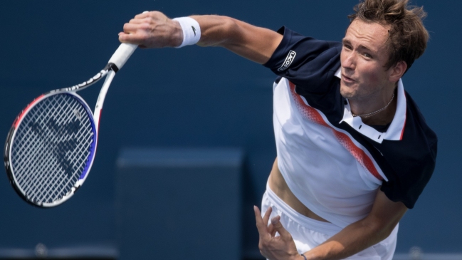 Daniil Medvédev fulminó a Dominic Thiem y accedió a semifinales en Montreal