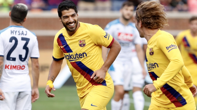 Barcelona y Vidal vencieron a Napoli en el debut goleador de Antoine Griezmann