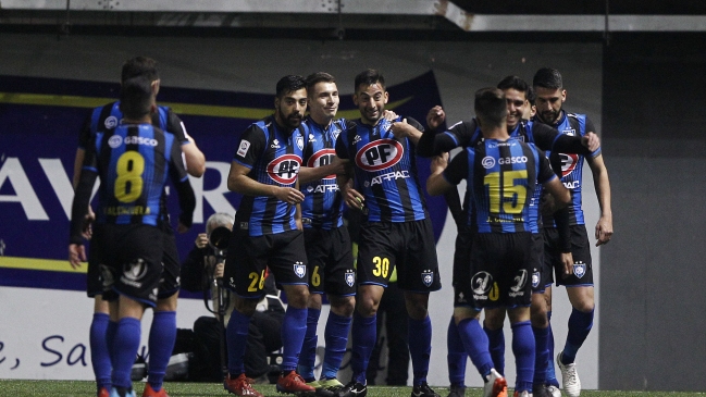 Huachipato retomó los triunfos en el torneo a costa de un poco efectivo Audax Italiano