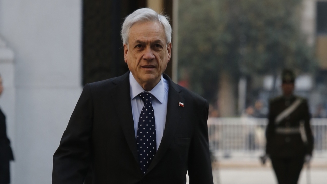 Presidente Sebastián Piñera fue el encargado de entregar la medalla de plata a Kristel Köbrich