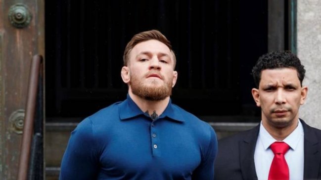 Filtran video donde Conor McGregor le da un puñetazo en el rostro a un anciano en un bar