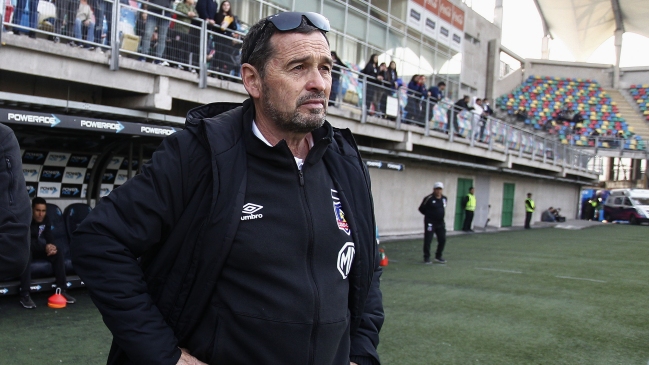 DT de Colo Colo tras clasificar a la Libertadores Femenina: Las chicas se lo merecen todo