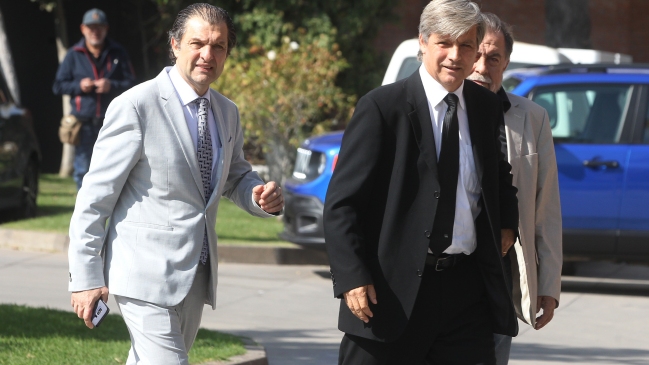 Mayne-Nicholls: No hay fórmulas para traer refuerzos, quizás llega alguien de renombre y no resulte