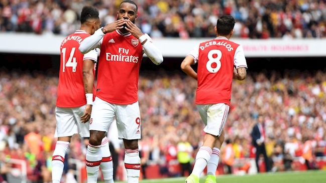 Lacazette y Aubameyang le dieron la victoria a Arsenal sobre Burnley en la Premier League
