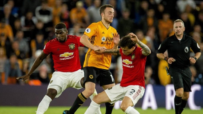 Manchester United solo cosechó un empate frente a Wolverhampton sin Alexis Sánchez