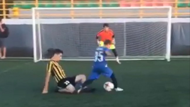 Talentoso niño ruso deslumbró con una “mágica” maniobra y es comparado con Lionel Messi