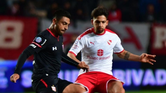 Gonzalo Jara fue titular en goleada de Estudiantes sobre Independiente en la Superliga