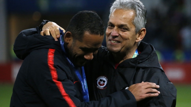 Rueda: La selección de Colombia quiso que yo fuera su DT, pero me quedé feliz en Chile