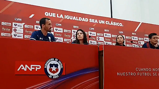 Fuenzalida destacó el clásico estudiantil femenino: Es algo muy lindo para el espectáculo