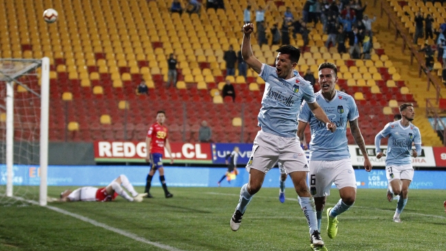 O’Higgins venció en los minutos finales a Unión Española y despegó a la parte alta del torneo