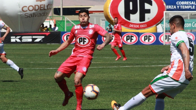 Cobresal volvió a ganar en el torneo con un trabajado triunfo sobre Unión La Calera