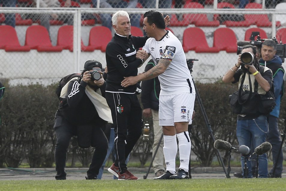 Palestino evitó la fiesta total de Colo Colo al concretar una igualdad en los descuentos