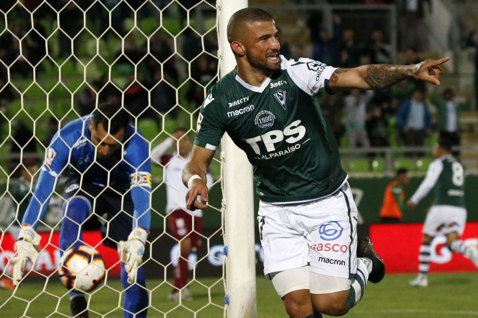 El triunfo de Santiago Wanderers sobre Santa Cruz en el cierre de la fecha 20 de la Primera B