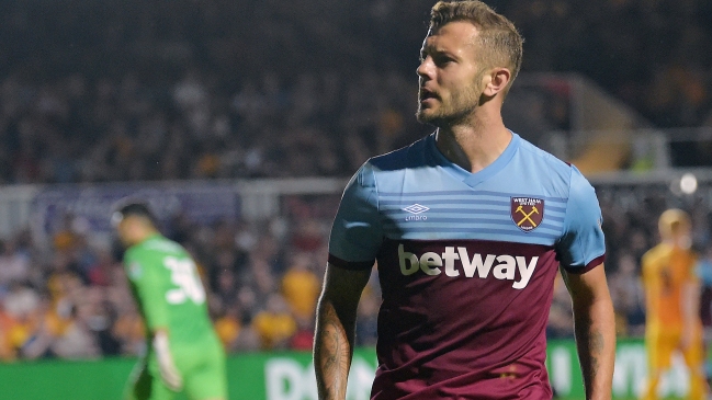 West Ham United avanzó de ronda en la Copa de la Liga inglesa con sólida victoria sobre Newport