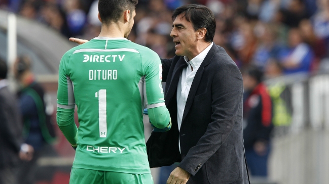 Gustavo Quinteros: Al equipo lo veo bien, sólido y jugando como me gusta