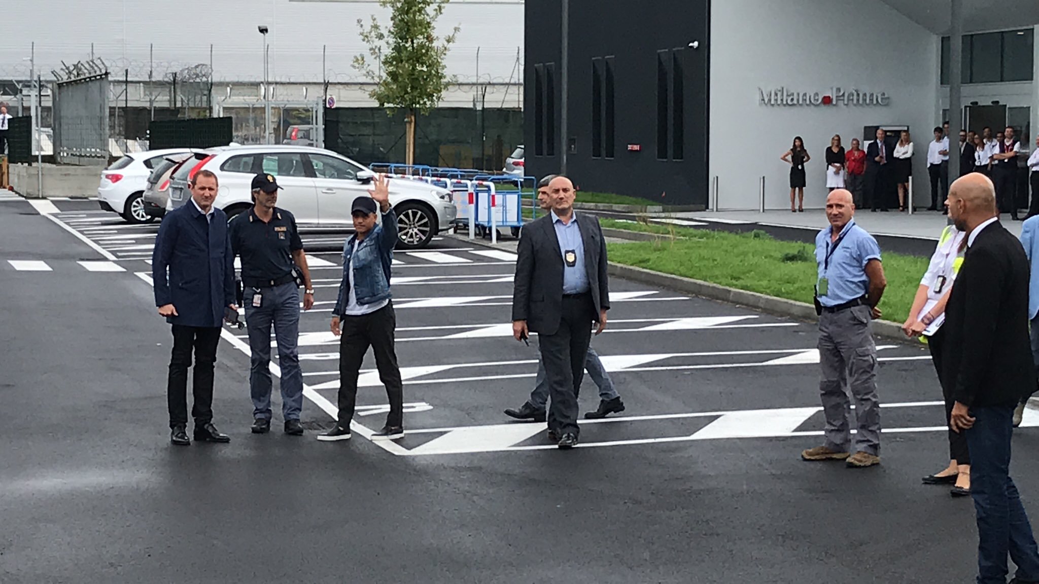 Alexis Sánchez arribó a Italia para firmar en Inter de Milán