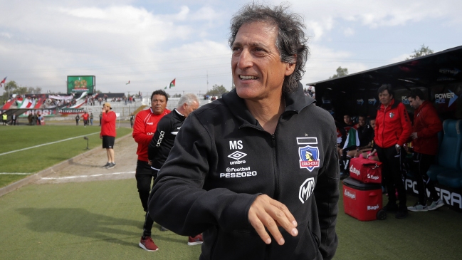 Mario Salas: Esteban Paredes está más preocupado de ganar que del gol que puede hacer