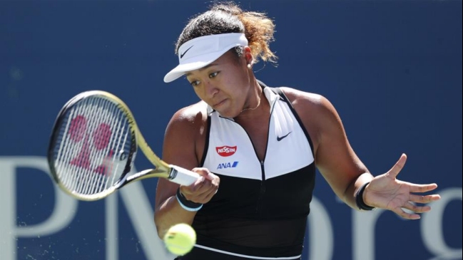 Naomi Osaka eliminó a Magda Linette y pasó a tercera ronda