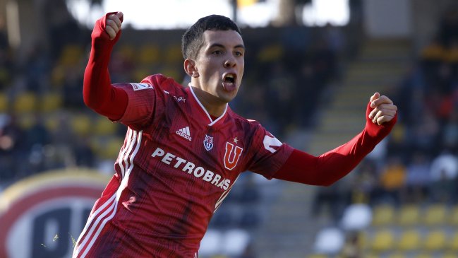 Leonardo Fernández salvó a la U al atacar a Coquimbo Unido con un misil