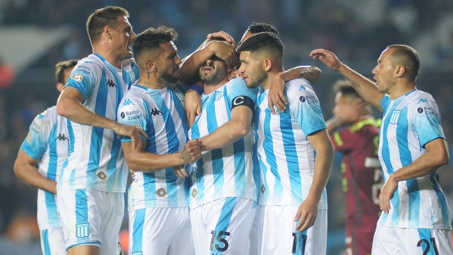Racing logró su primer triunfo en la Superliga ante Godoy Cruz con Mena, Díaz y Arias en cancha