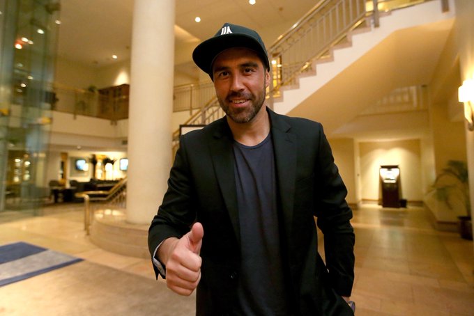 Claudio Bravo: Hay muchos temas que conversar cuando vuelvan las caras de siempre a la Roja