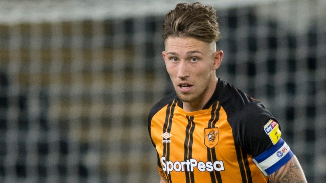 Hull City reveló que el futbolista Angus MacDonald sufre cáncer de intestino
